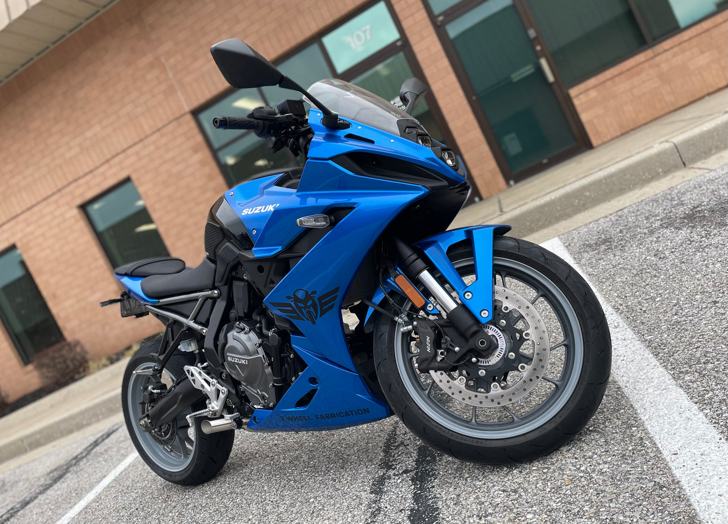 Heathen Apex – GSX-8 Platform Race Package (Pre-Release)